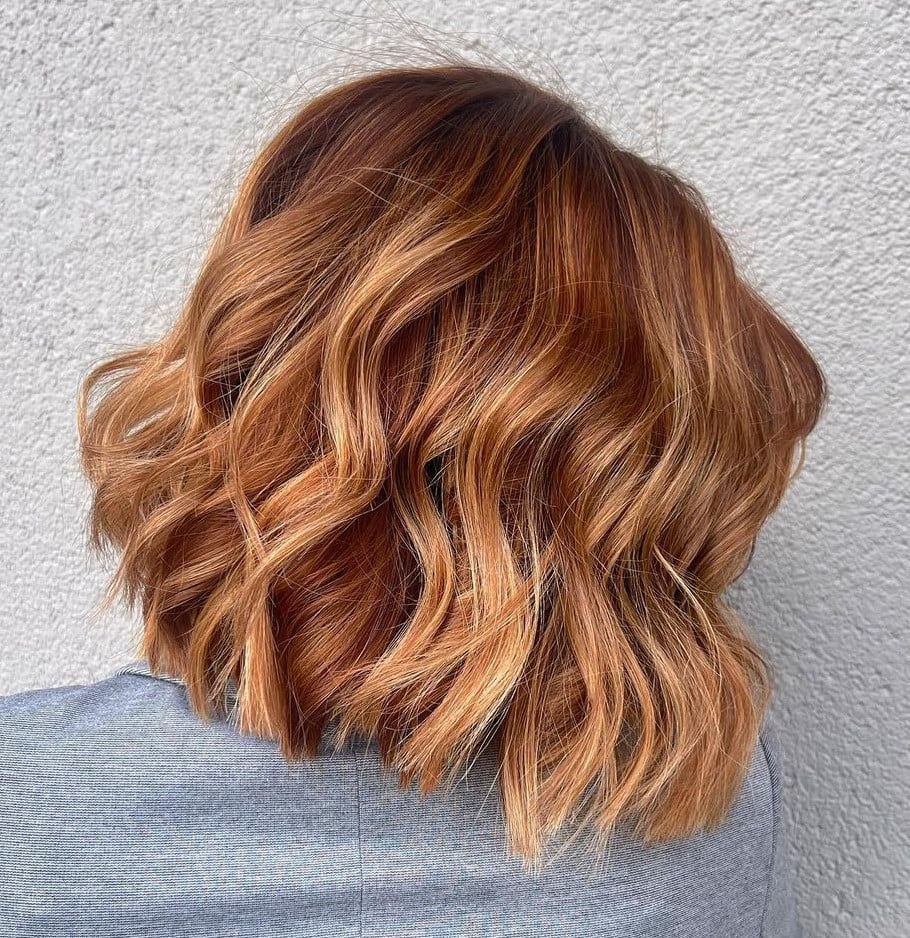 Collarbone Warm Copper Bob With Blonde Balayage Collarbone Warm Copper Bob With Blonde Balayage — Ginger Hair