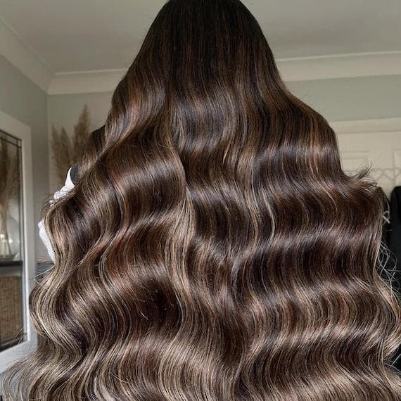 Rich Dark Brown With Fine Highlights Rich Dark Brown With Fine Highlights — Glossy Brunette
