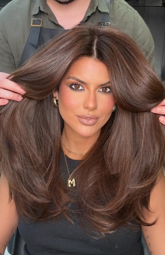Dark Brown With Red Undertones Glossy Sheen, Mid-Back Dark Brown With Red Undertones Glossy Sheen, Mid-Back — Glossy Brunette