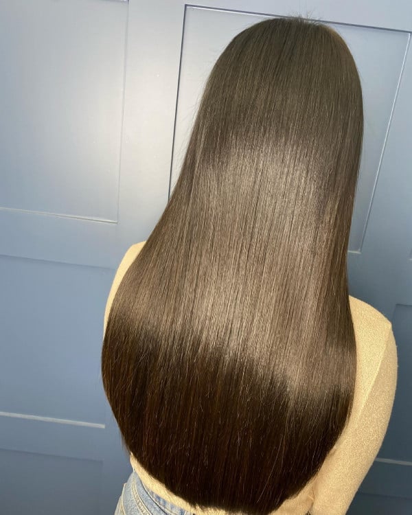 Sleek Espresso Brunette Sleek Espresso Brunette — Glossy Brunette