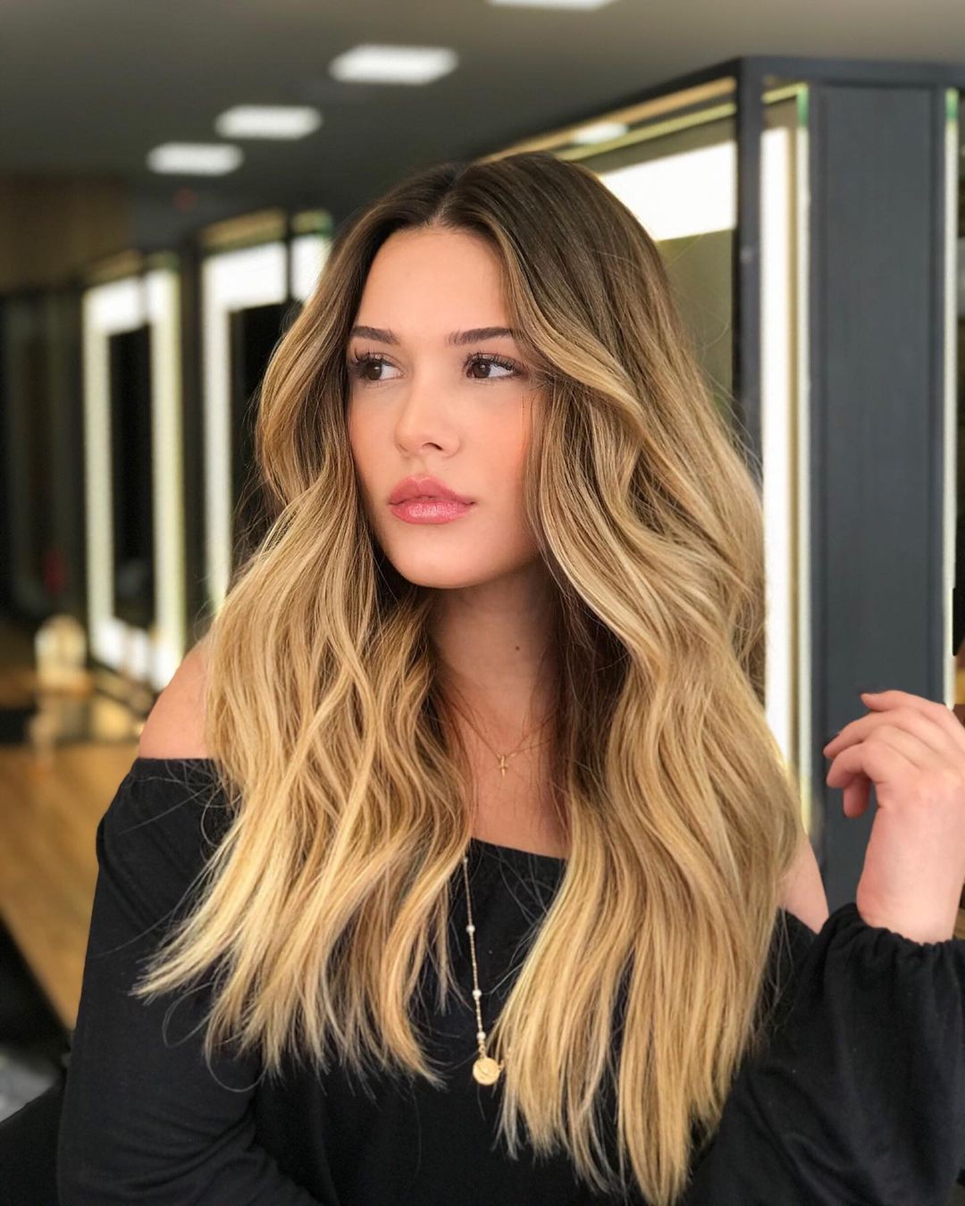 Mid-Back Golden Blonde Balayage With Layers, Curtain Bangs
