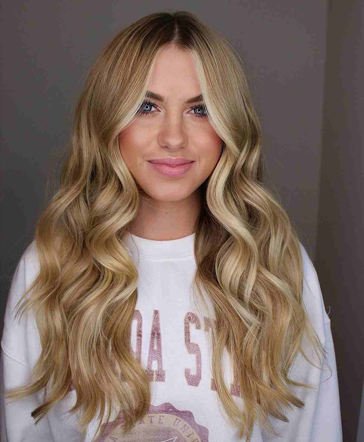 Shoulder Golden Blonde With Subtle Highlights
