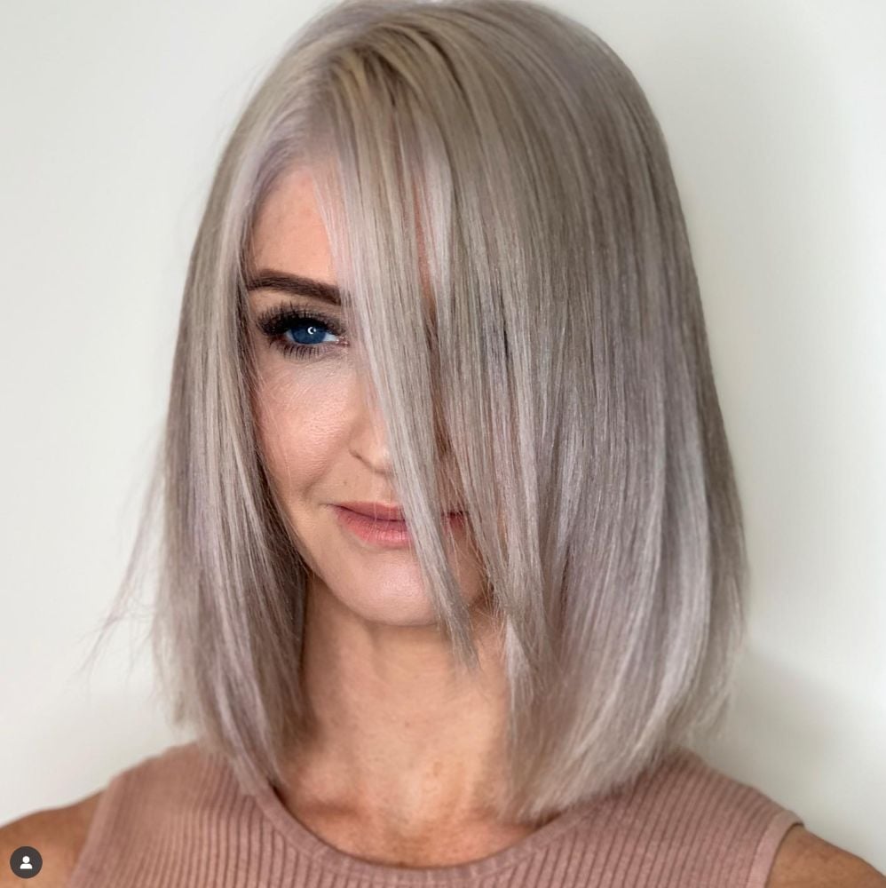 Silver Blonde Blunt Bob With Full Fringe Silver Blonde Blunt Bob With Full Fringe — Gray Bob