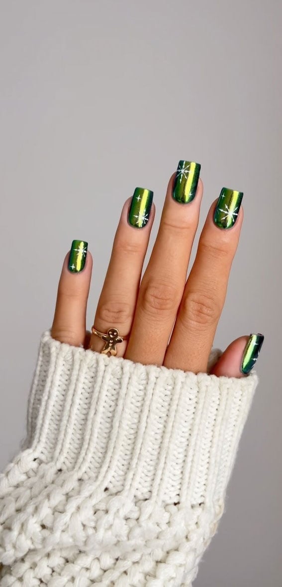 Deep Green Chrome Snowflake Short Square Nails — Green Chrome Nails