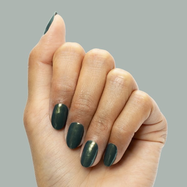 Deep Green Gold Undertone Cat-Eye Chrome Nails — Green Chrome Nails