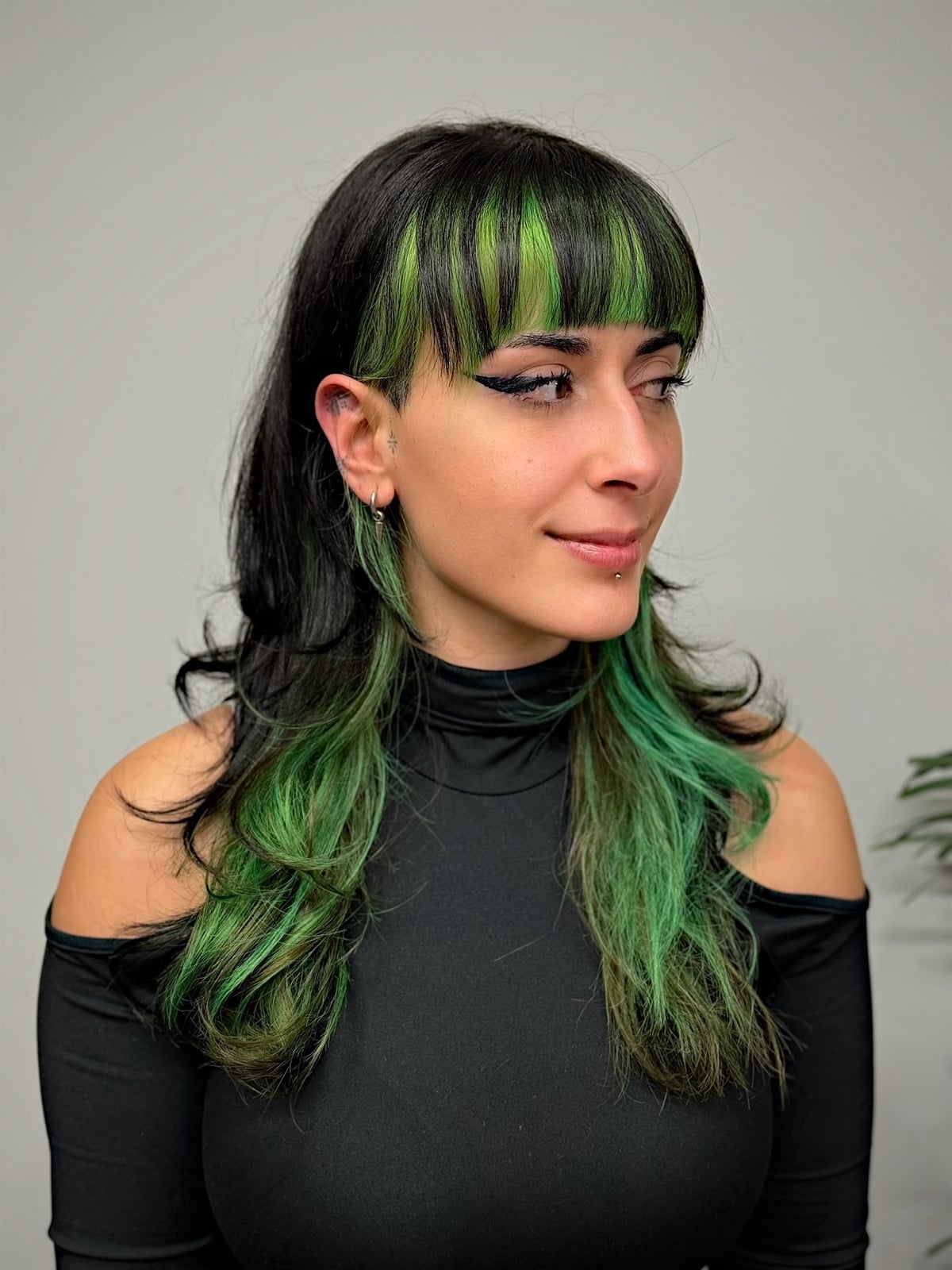 Collarbone Shag With Green Highlights — Green Hair