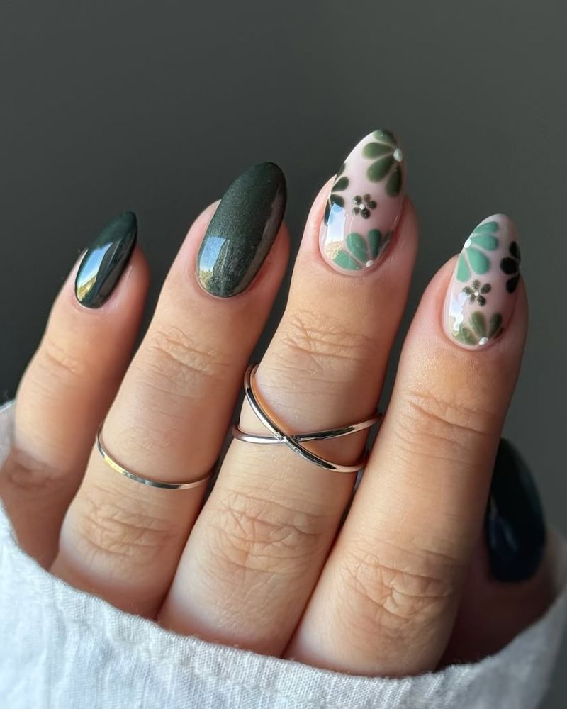 Medium Almond Glossy Velvet Green Floral Medium Almond Glossy Velvet Green Floral — Green Nails