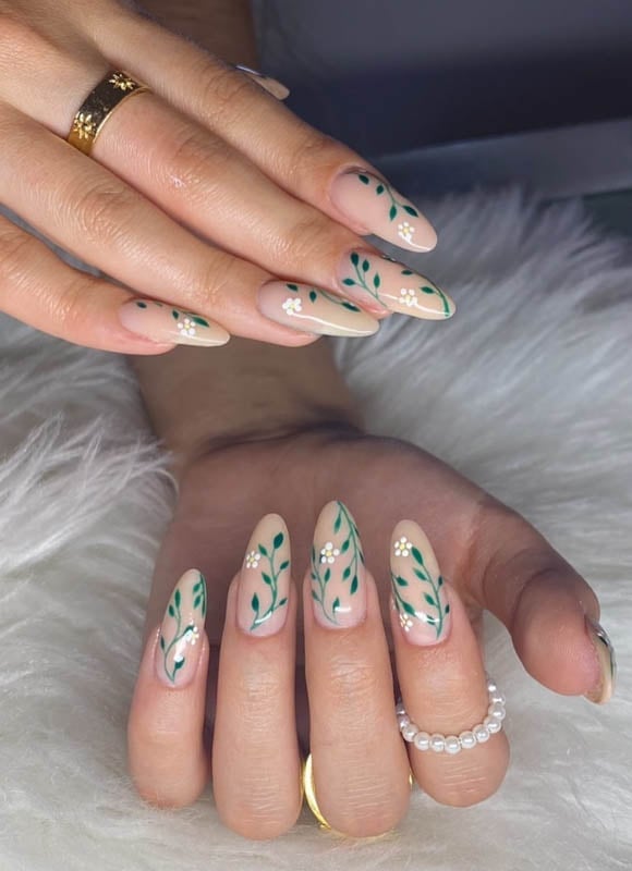 Long Almond Green Vine Floral Art Long Almond Green Vine Floral Art — Green Nails