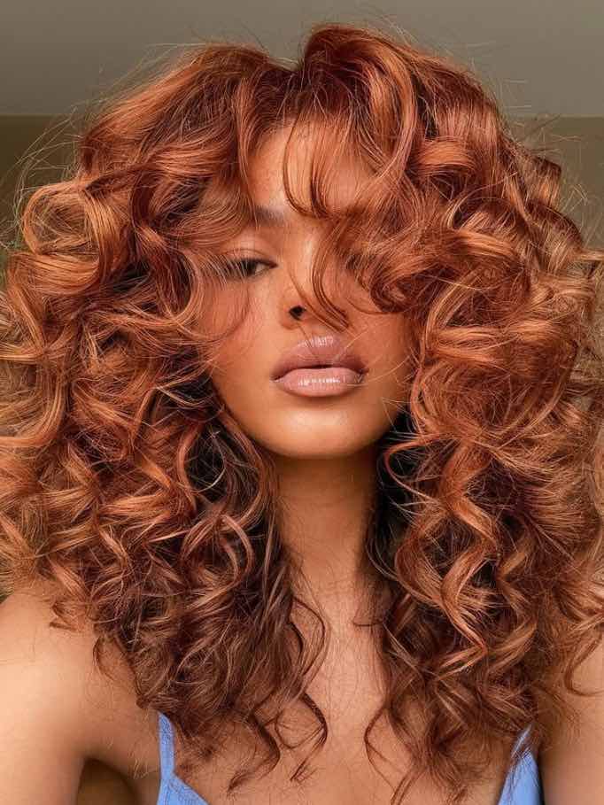 Shoulder Curly Copper Red With Golden Highlights — Hair Color for Black Women