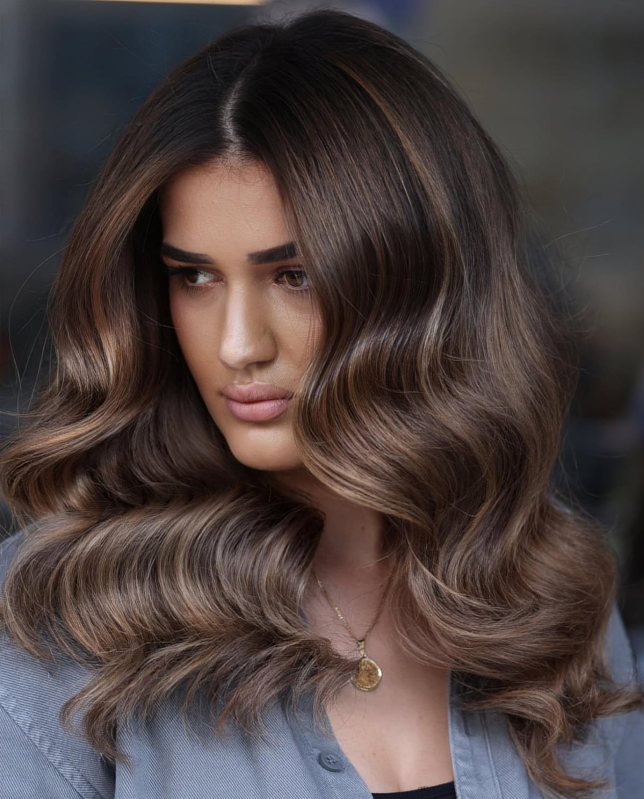 Collarbone Medium Brown With Ash Blonde Balayage, Curtain Bangs Collarbone Medium Brown With Ash Blonde Balayage, Curtain Bangs — Hair Color for Brown Eyes