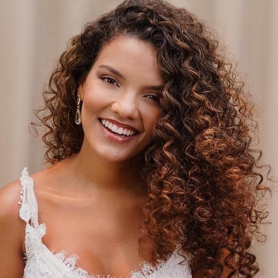 Collarbone Layers With Golden Blonde Balayage Collarbone Layers With Golden Blonde Balayage — Hair Color for Curly Hair