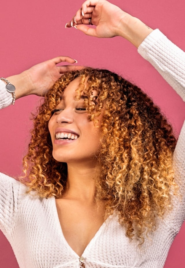 Dark Blonde With Bright Honey Blonde Highlights Dark Blonde With Bright Honey Blonde Highlights — Hair Color for Curly Hair