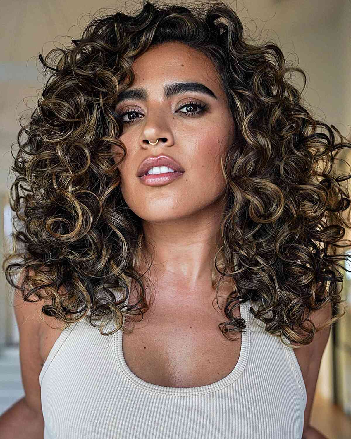 Dark Brown Base With Honey Blonde Balayage Dark Brown Base With Honey Blonde Balayage — Hair Color for Curly Hair