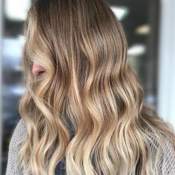 Ash Blonde Long Hair With Platinum Highlights — Hair Color for Pale Skin