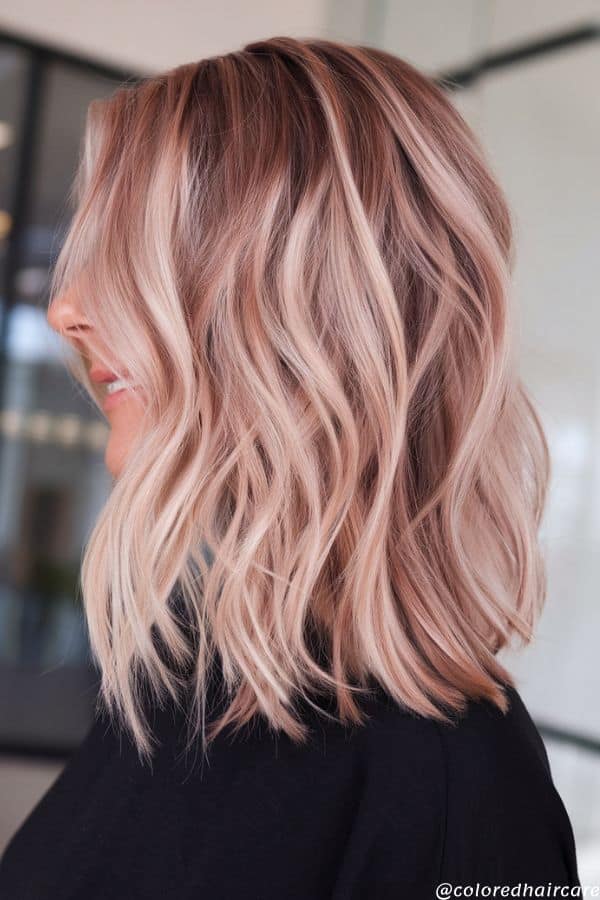 Collarbone Lob With Rose Gold Balayage Collarbone Lob With Rose Gold Balayage — Hair Color for Women Over 40