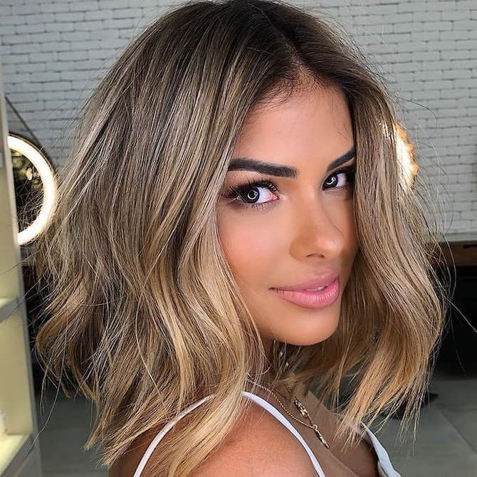 Lived-In Ash Blonde Bob Lived-In Ash Blonde Bob — Hair Color Ideas for Short Hair