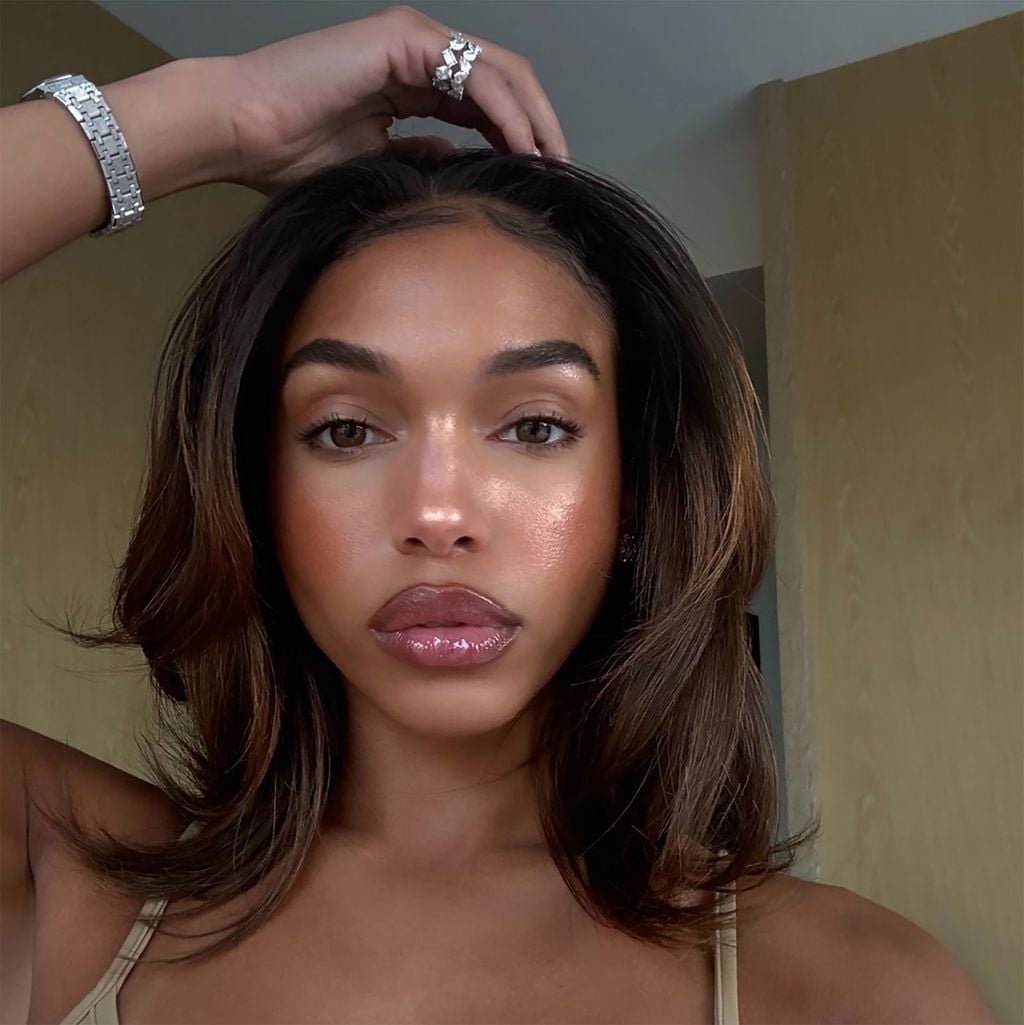 Glossy Espresso Brown Long Bob Glossy Espresso Brown Long Bob — Hair Color Trends