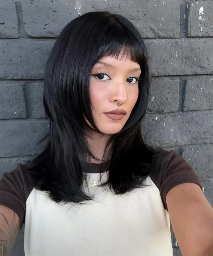 Collarbone Black Shag With Wispy Bangs — Haircut Trends