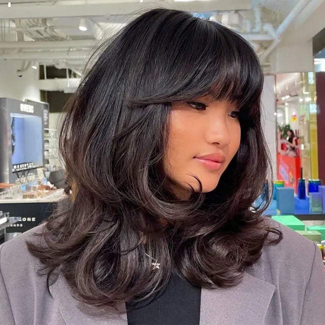 Collarbone Layered Shag Dark Brown Balayage — Haircut Trends