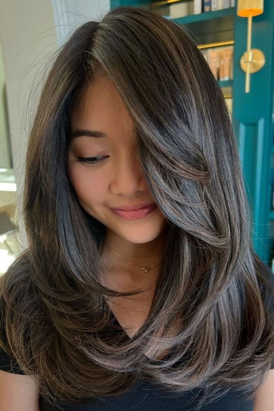 Collarbone Length With Face-Framing Pieces and Ash Highlights Collarbone Length With Face-Framing Pieces and Ash Highlights — Haircuts for Thick Hair