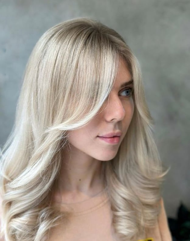 Mid-Back Layers With Face Framing — Haircuts for Thin Hair