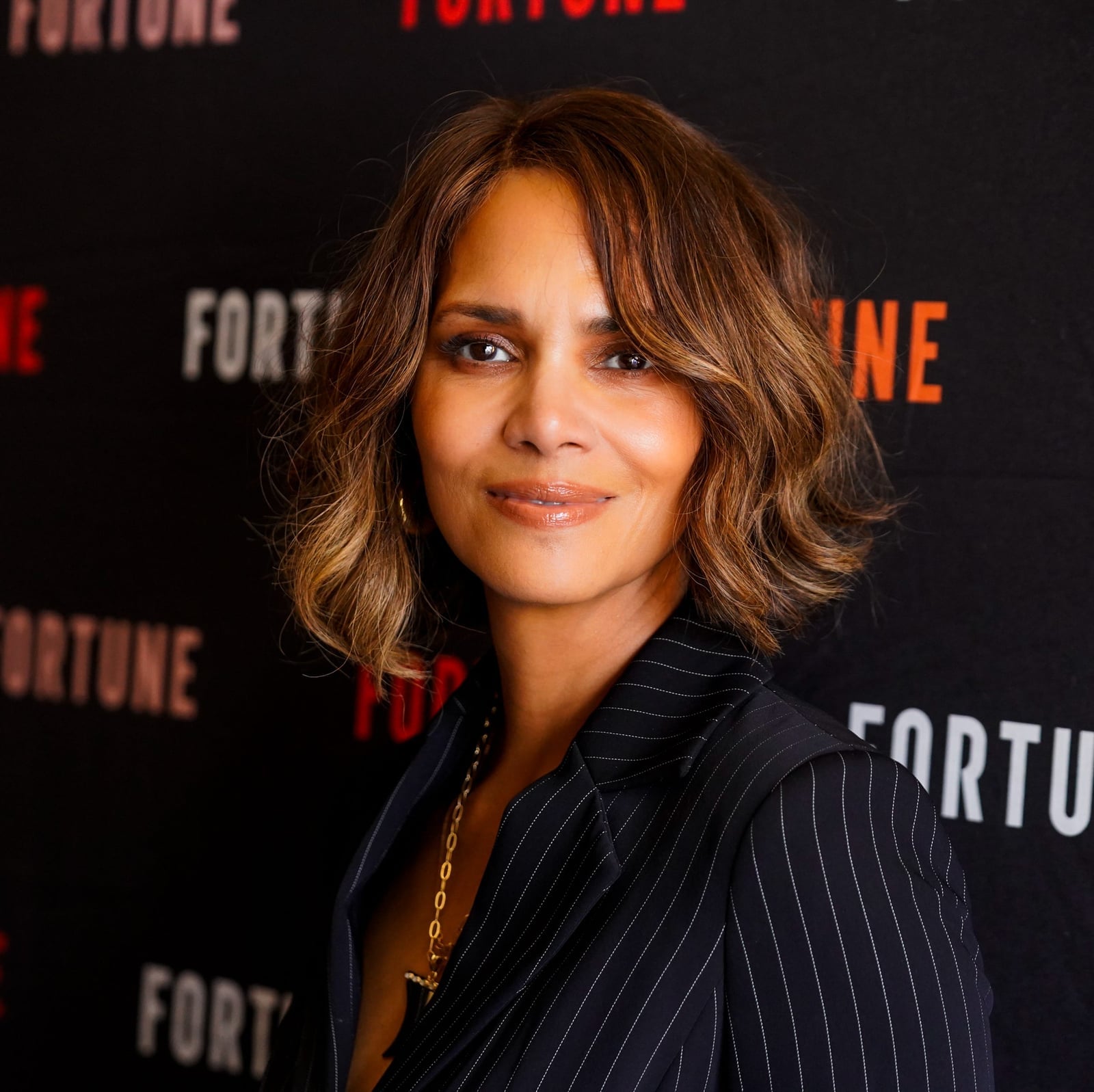 Collarbone Lob With Soft Curtain Bangs Collarbone Lob With Soft Curtain Bangs — Haircuts for Women Over 50