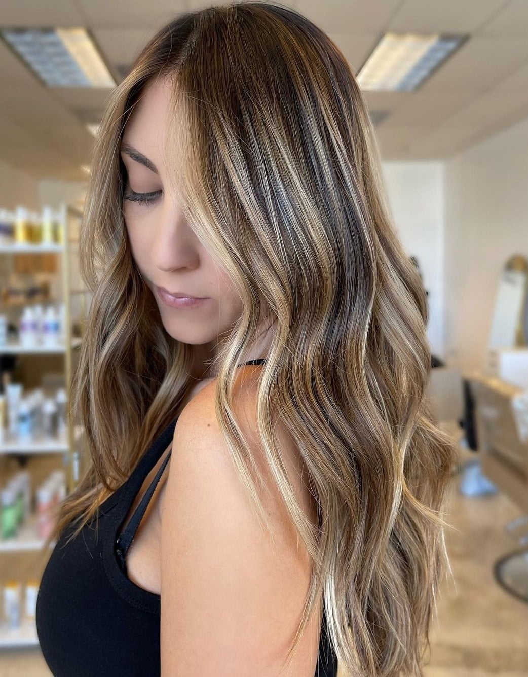 Light Brown With Blonde Curtain Bangs Collarbone Light Brown With Blonde Curtain Bangs Collarbone — Highlights on Brown Hair