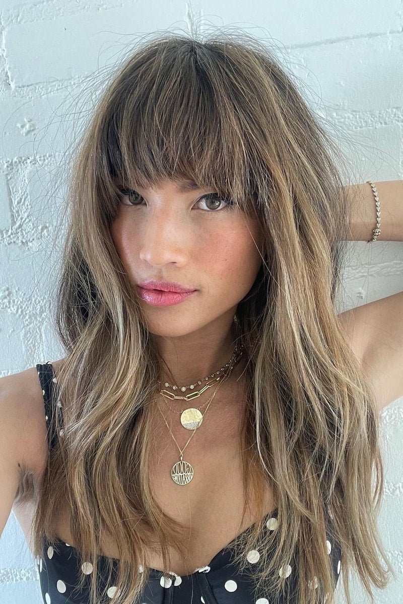 Dark Blonde Highlights on Medium Brown Base Dark Blonde Highlights on Medium Brown Base — Highlights Trends