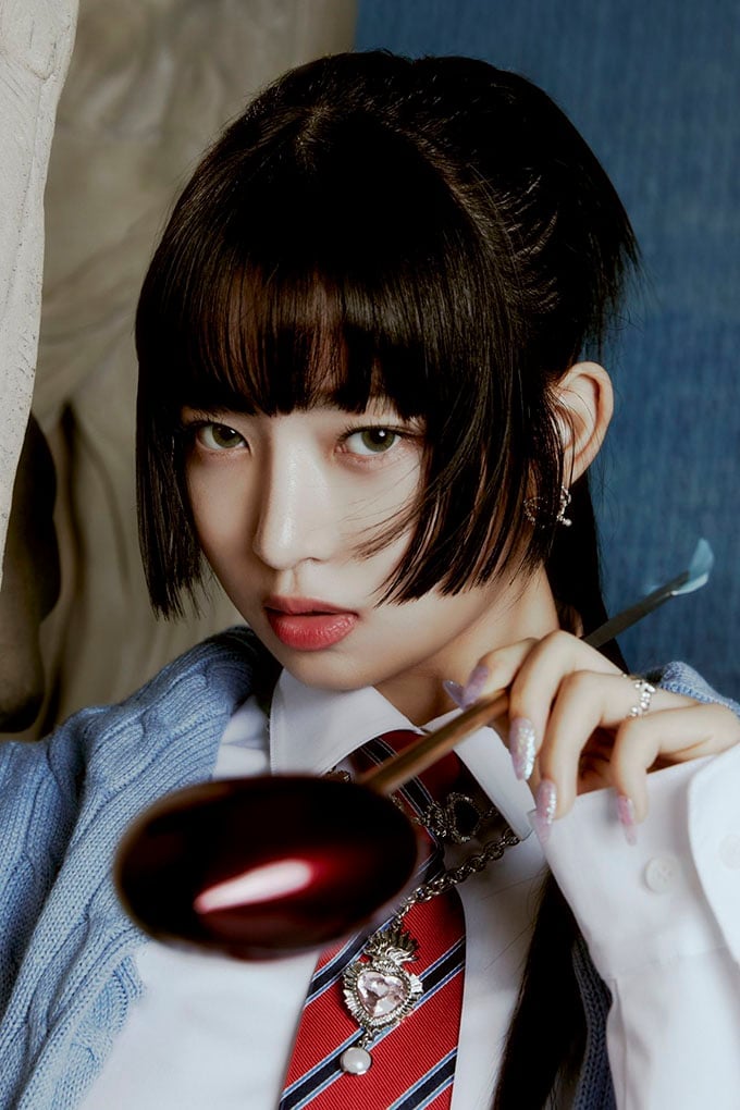 Thick Black Chin Length Hime Cut Air Dried