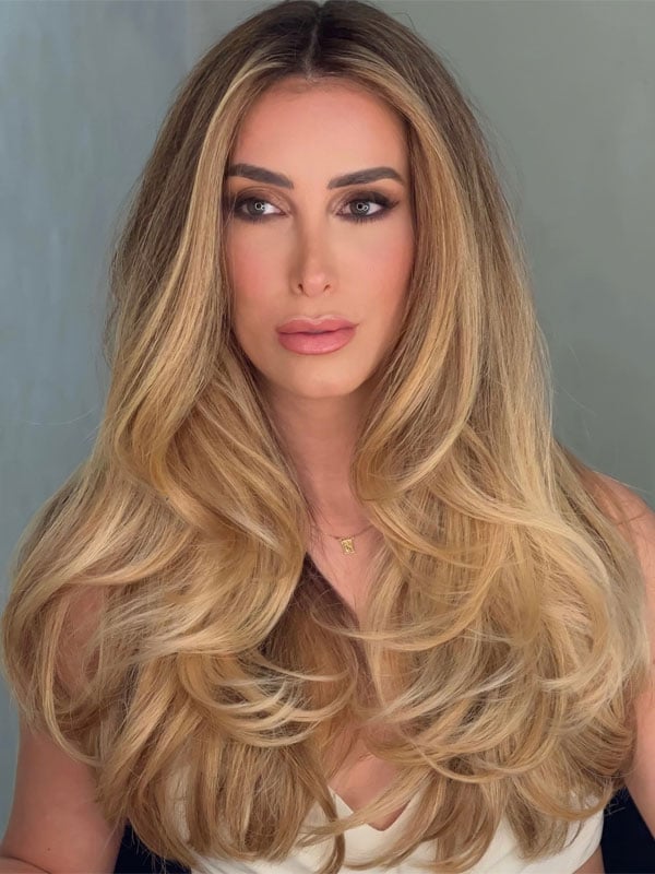 Voluminous Mid-Back Honey Blonde Blowout