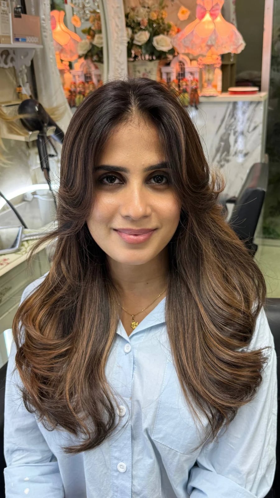 Mid-Back Dark Brown With Honey Blonde Balayage, Office-Safe Version Mid-Back Dark Brown With Honey Blonde Balayage, Office-Safe Version — Honey Brown Hair