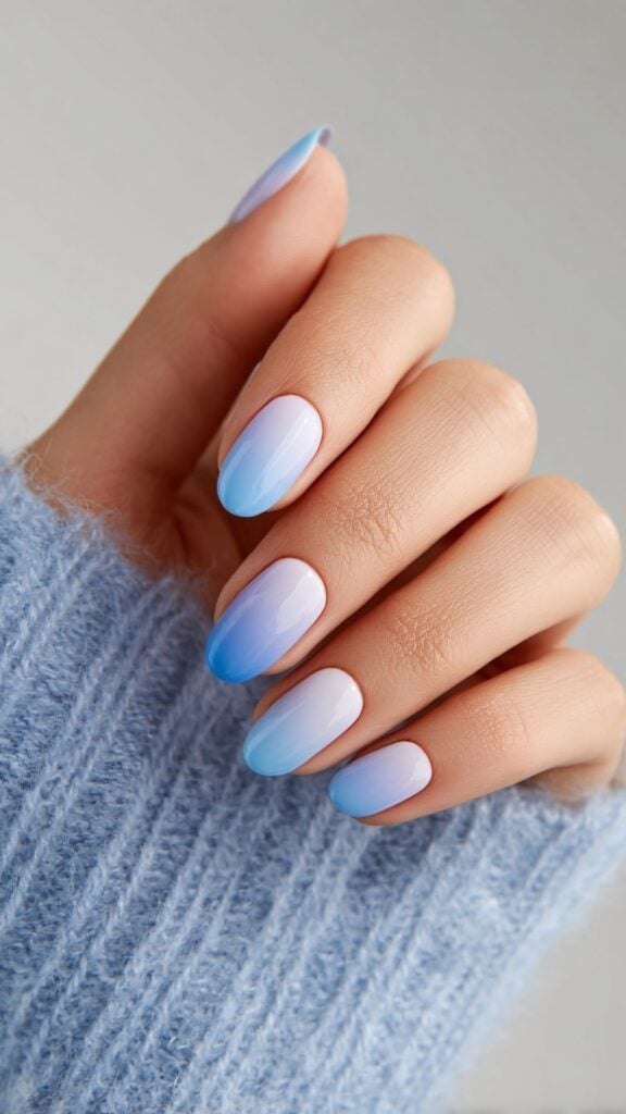 Icy Blue to White Ombre Short Oval Nails Icy Blue to White Ombre Short Oval Nails — Icy Blue Nails