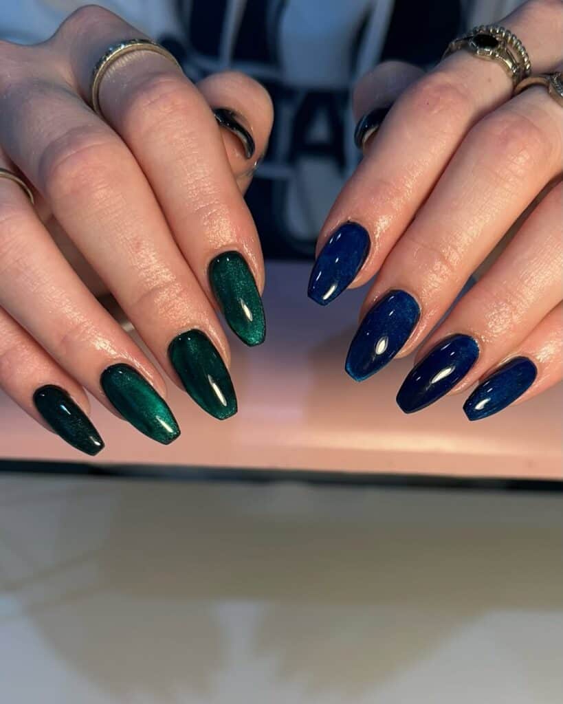 Emerald Green and Deep Blue Cat-Eye Medium Coffin Nails Emerald Green and Deep Blue Cat-Eye Medium Coffin Nails — Jewel Tone Nails