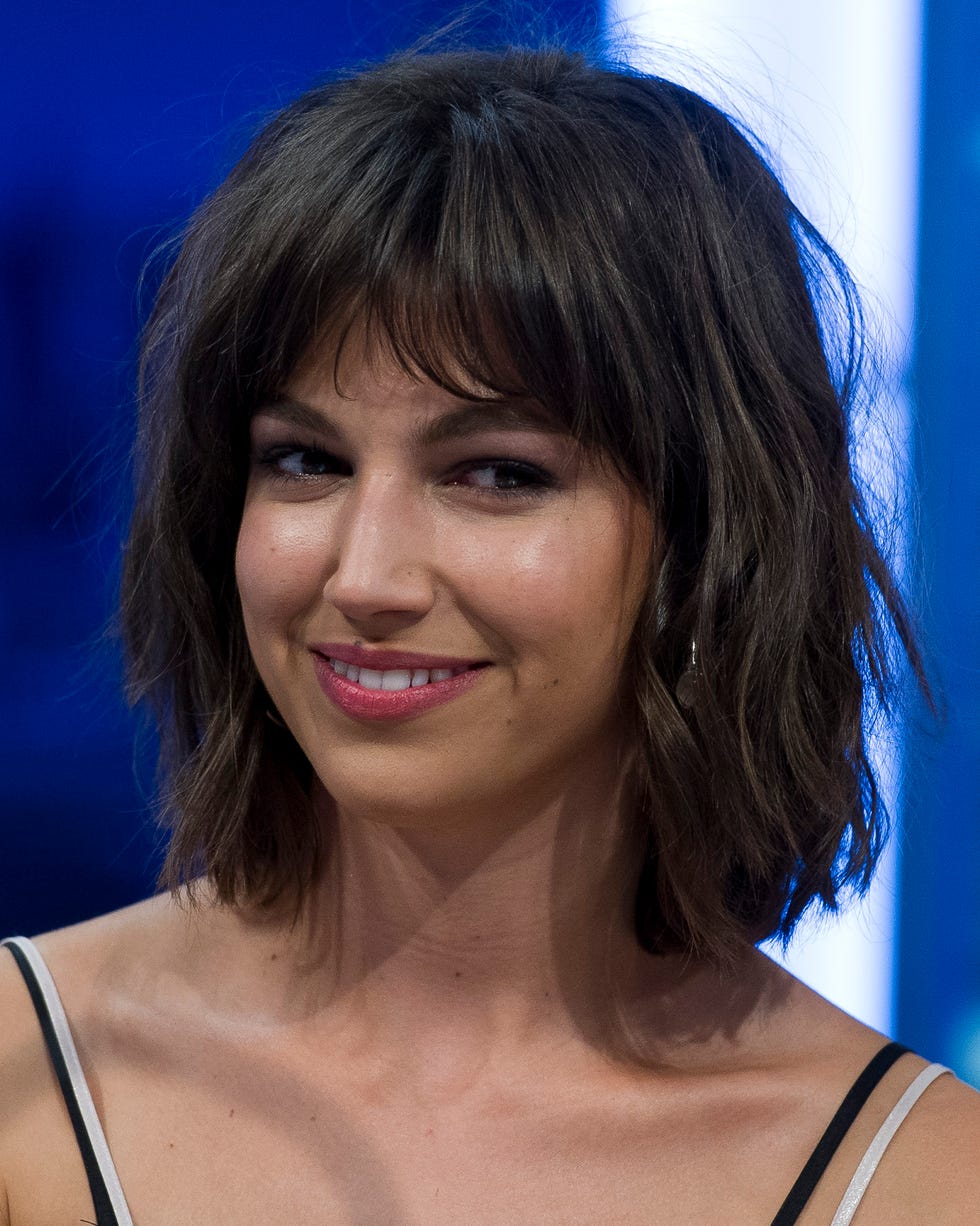 Dark Brown Layered Bob With Textured Curtain Bangs