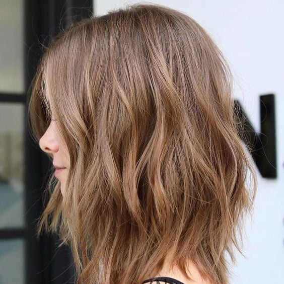 Chin Length Angled Bob With Balayage Chin Length Angled Bob With Balayage — Light Brown Hair
