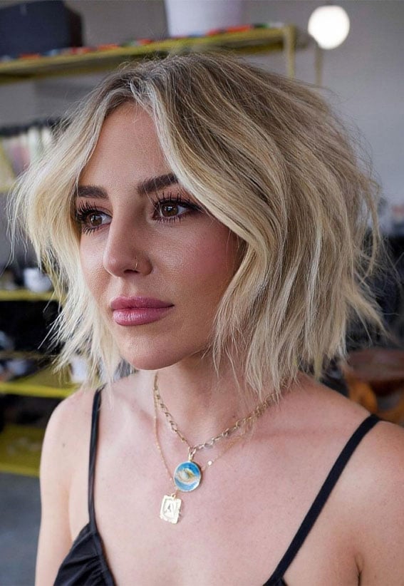 Creamy Blonde Shaggy Bob With Money Piece Creamy Blonde Shaggy Bob With Money Piece — Lived In Blonde