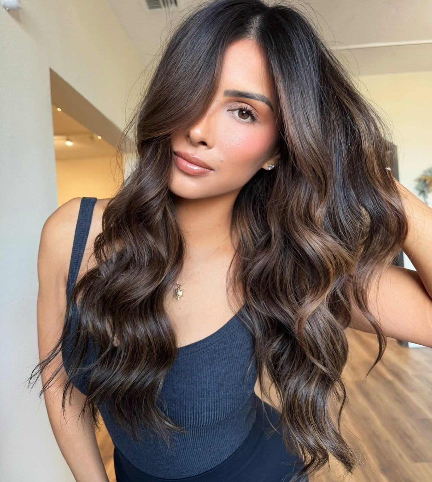 Mid-Back Wavy Medium Brown With Subtle Highlights, Side Mid-Back Wavy Medium Brown With Subtle Highlights, Side — Lived In Brunette