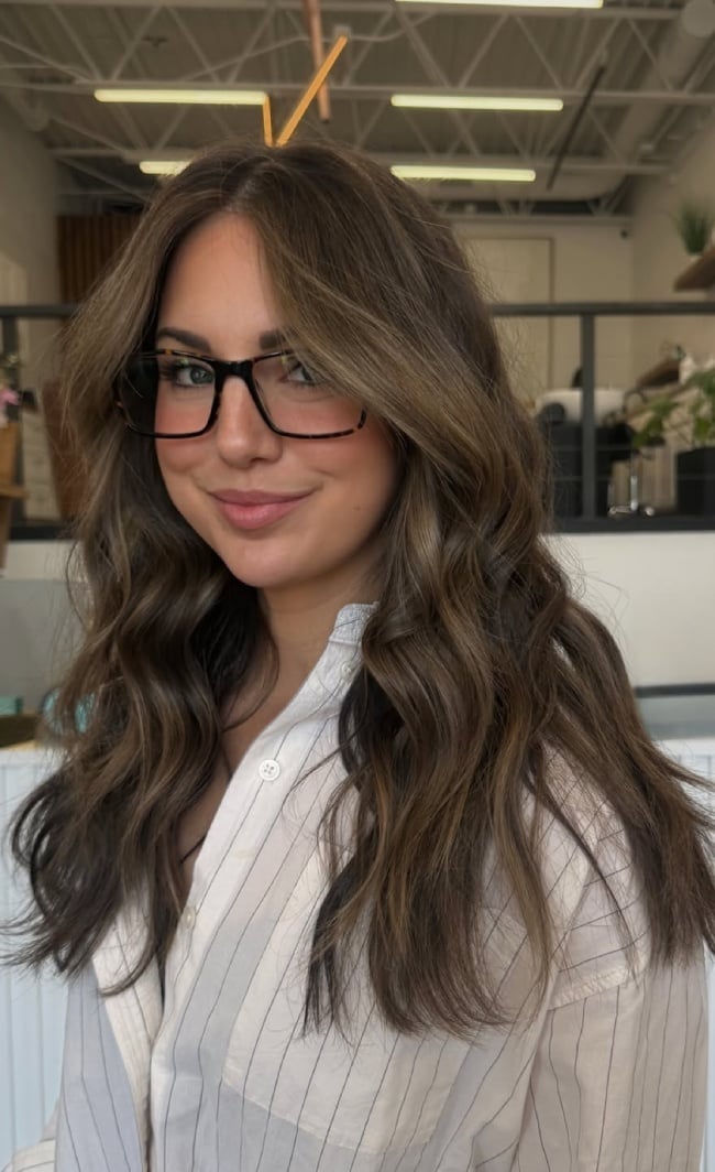 Collarbone Smoky Walnut Brunette With Dimension Collarbone Smoky Walnut Brunette With Dimension — Lived In Brunette