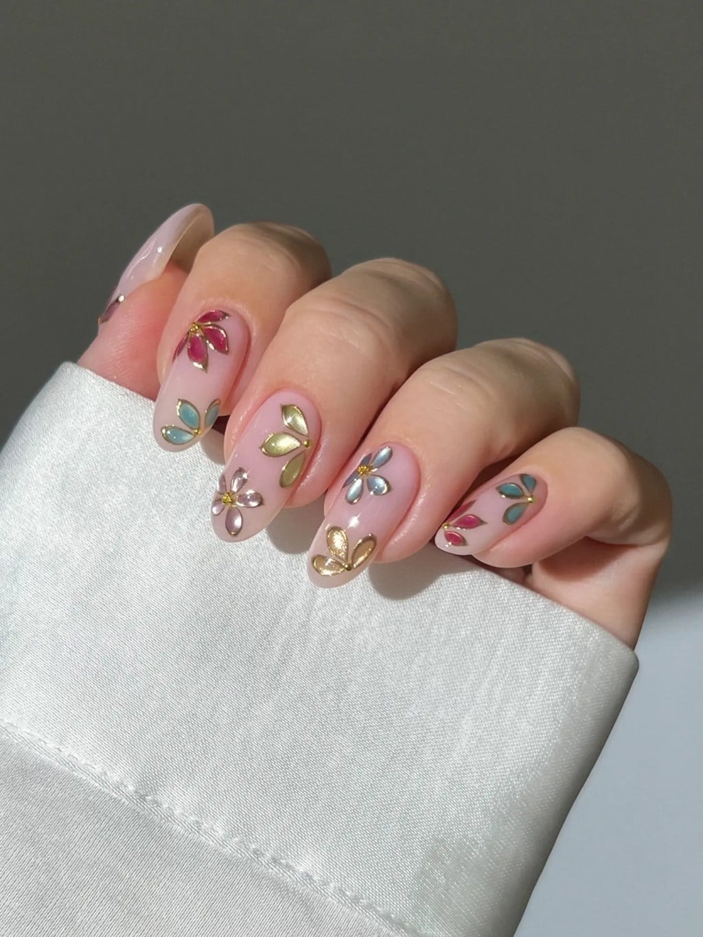 Long Almond Classic French Manicure, Glossy Long Almond Classic French Manicure, Glossy — Long Almond Nails