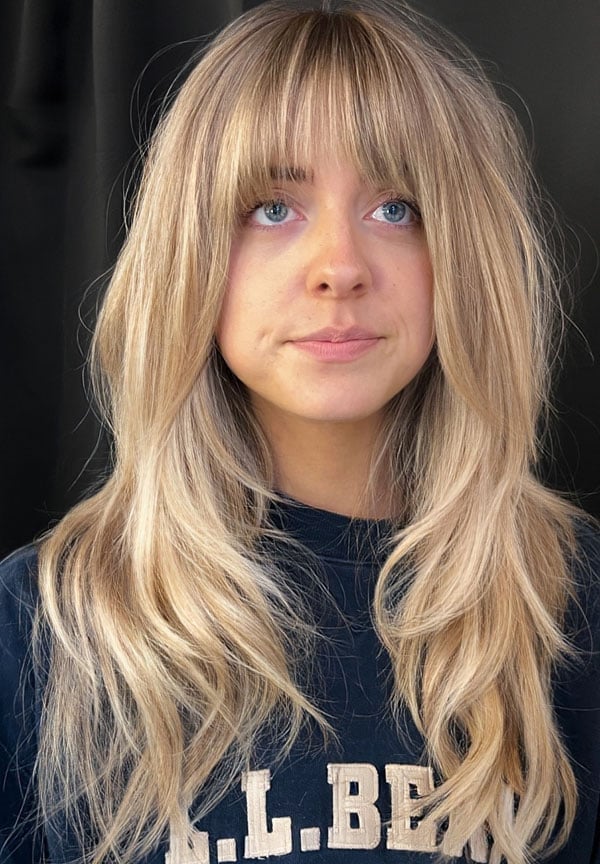 Collarbone Ash Blonde Balayage With Curtain Bangs Collarbone Ash Blonde Balayage With Curtain Bangs — Long Haircuts