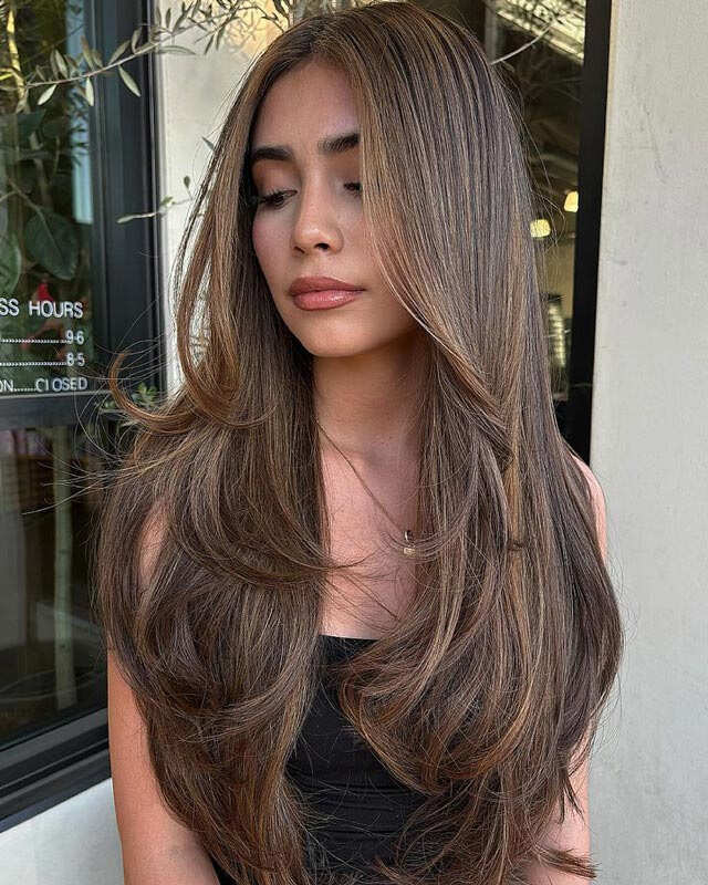 Dark Brown Balayage Long Layers With Face-Framing Dark Brown Balayage Long Layers With Face-Framing