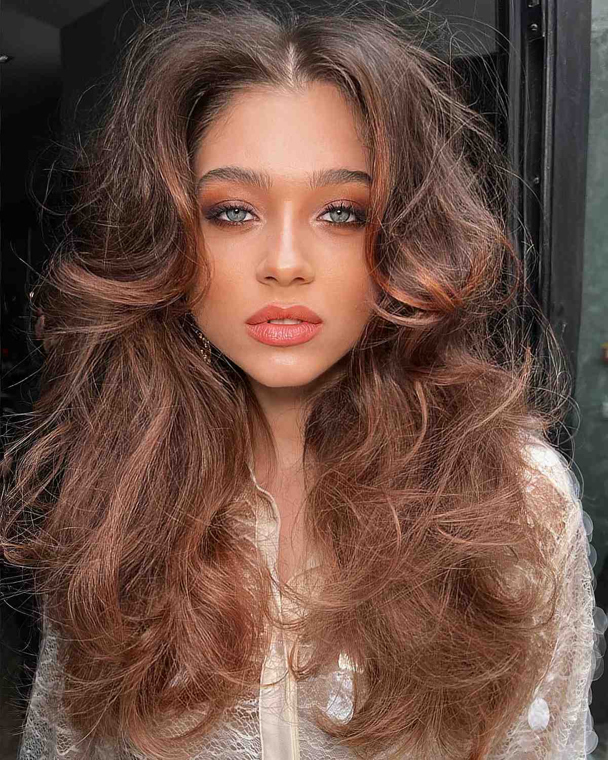50+ Trendiest Long Shag Haircuts for The Ultimate Textured Look