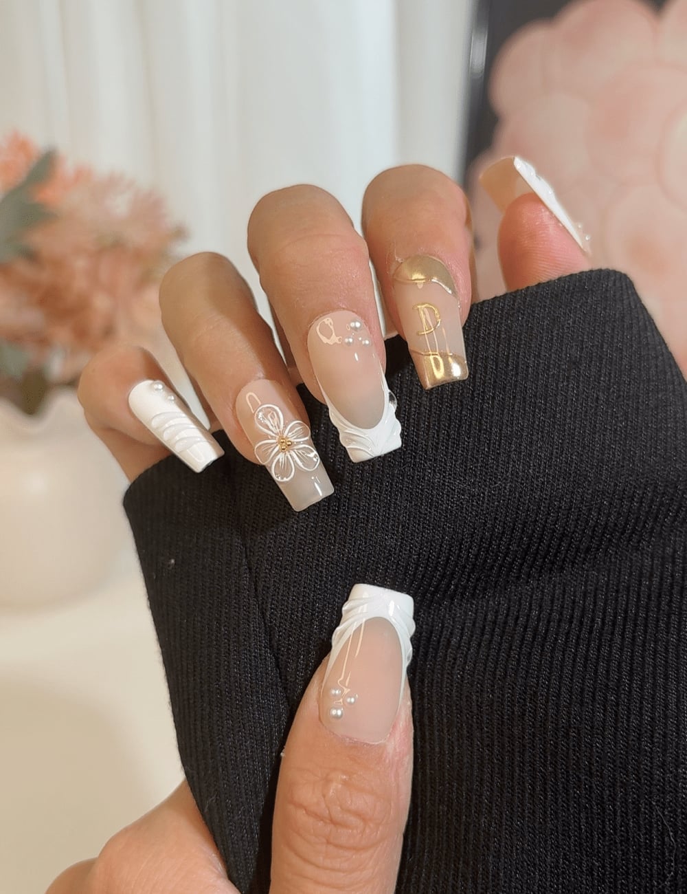 3D Flower Pearl Gold Letter Long Square 3D Flower Pearl Gold Letter Long Square — Long Square Nails