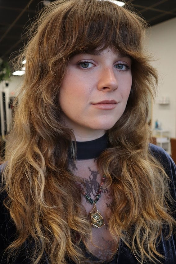 Mid-Back Warm Brown Wolf Cut With Honey Highlights Mid-Back Warm Brown Wolf Cut With Honey Highlights — Long Wolf Cut