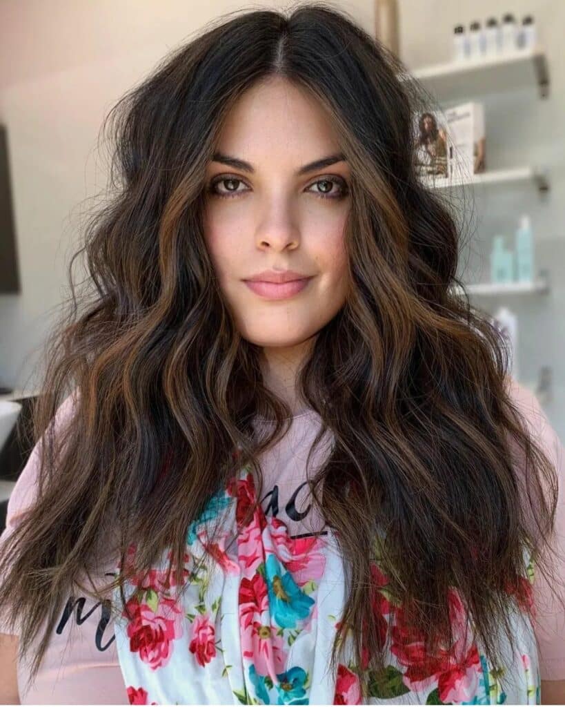 Mid-Back Dark Brown With Subtle Caramel Highlights, Wavy Mid-Back Dark Brown With Subtle Caramel Highlights, Wavy — Low Maintenance Hair Color