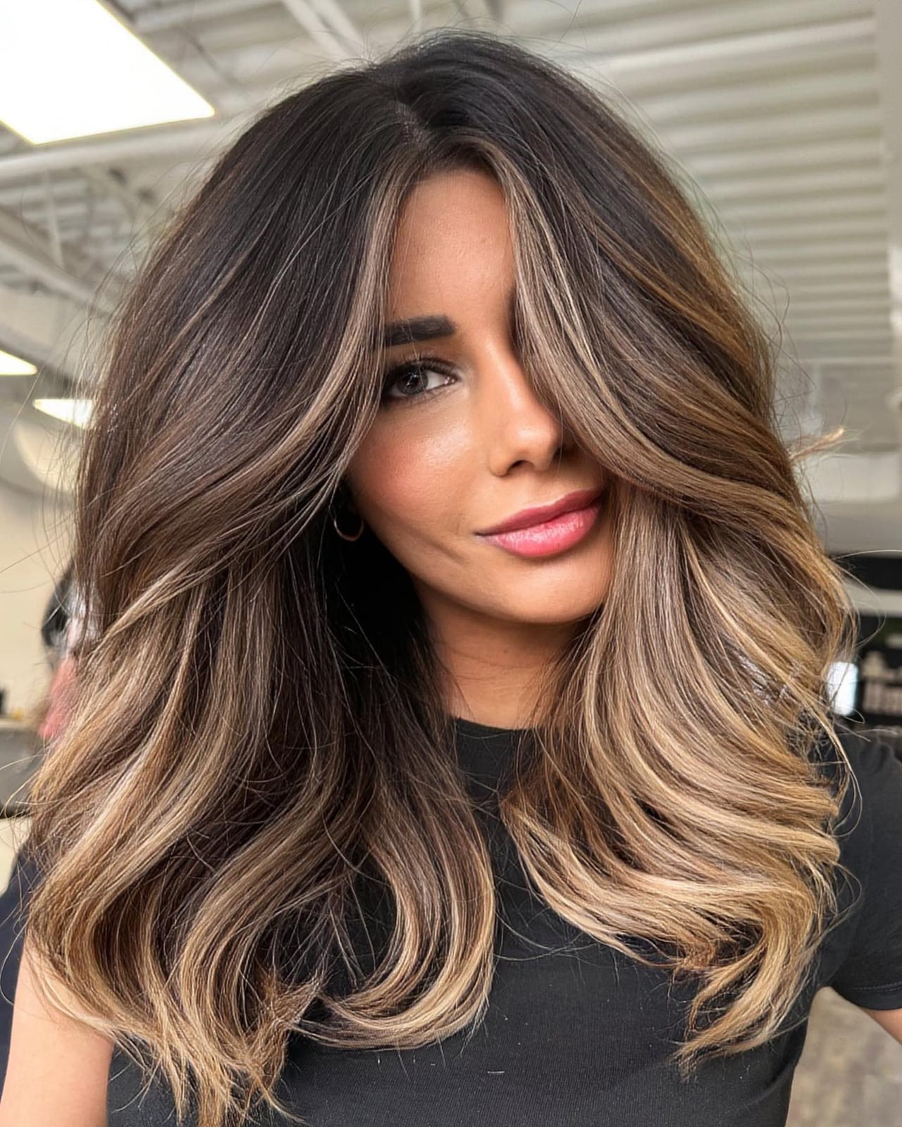 Collarbone Layers With Curtain Bangs and Blonde Balayage Collarbone Layers With Curtain Bangs and Blonde Balayage — Low Maintenance Hair Color