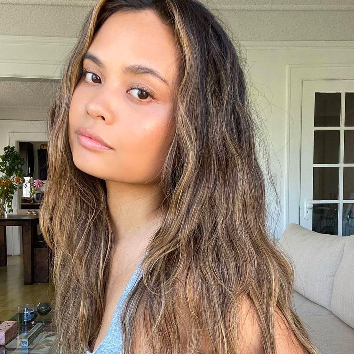 Dark Blonde Lob With Balayage Highlights Dark Blonde Lob With Balayage Highlights — Low Maintenance Haircuts