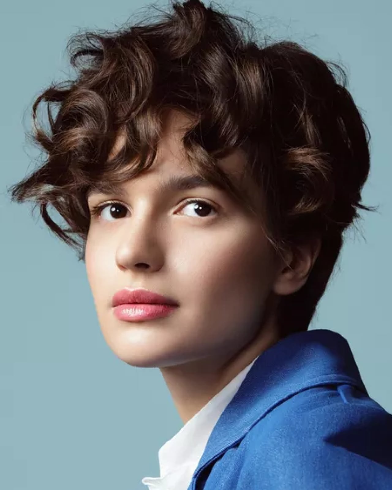 Short Dark Brown Layered Curls Short Dark Brown Layered Curls — Low Maintenance Haircuts