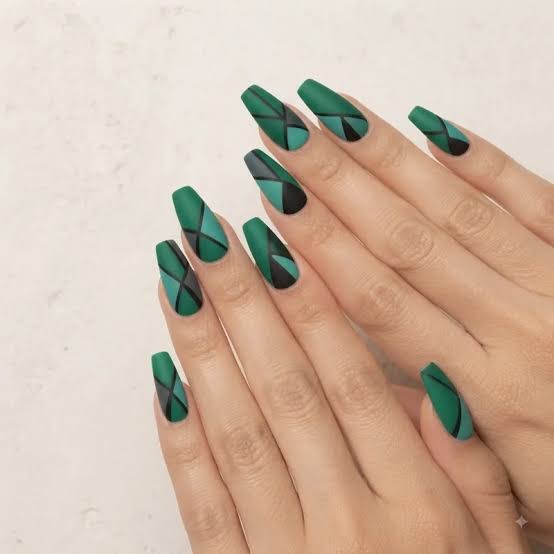 Long Matte Coffin Nails with Geometric Lines — Matte Nails