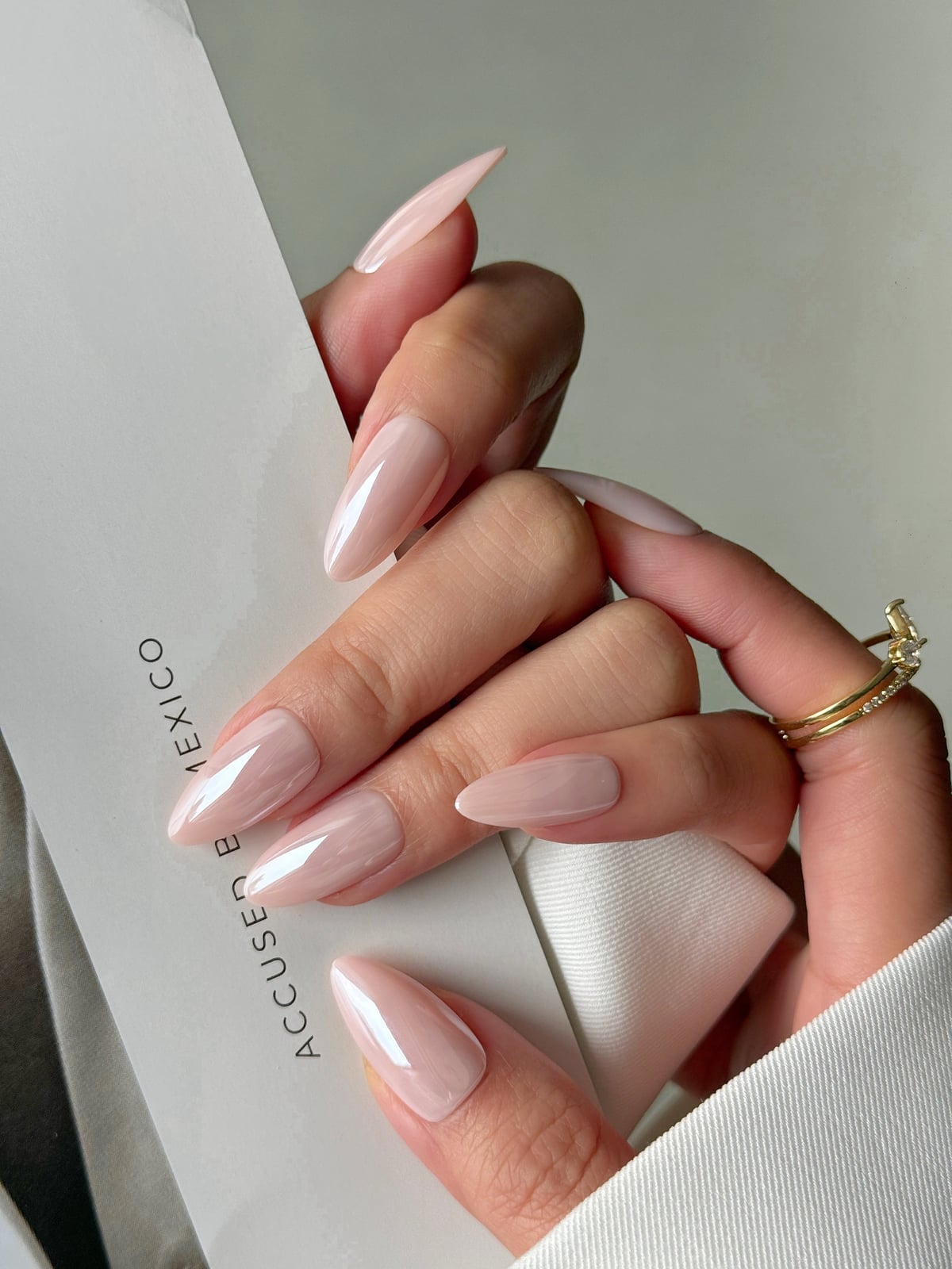 Milky Pink Pearlescent Medium Almond Nails Milky Pink Pearlescent Medium Almond Nails